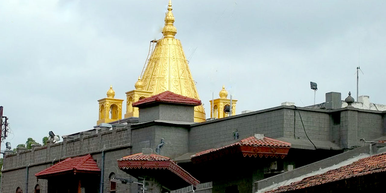 Bangalore to Shirdi Package